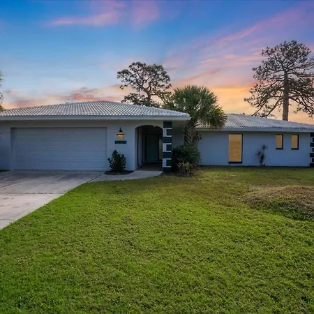 Gulf Gate House Villa